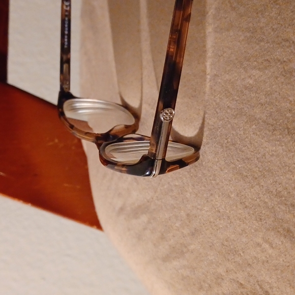 Tory Burch glasses - Picture 3 of 7